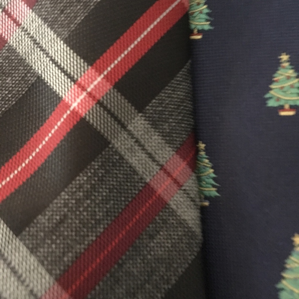 Men’s Ties Bundle Christmas/ Palm Trees and Plaid - Picture 4 of 4